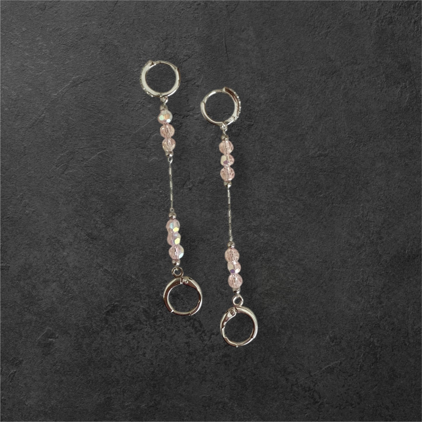 Multi-Piercing Chain Dangles